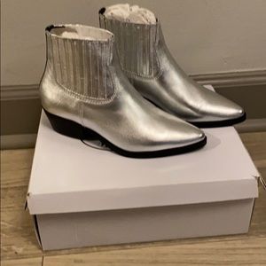 Steve Madden booties